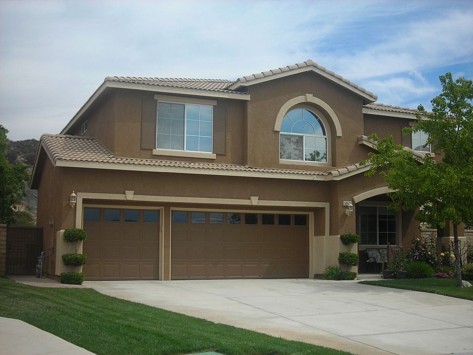 Paradise Home in Castaic