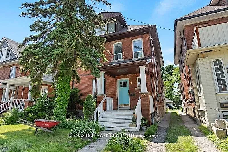 2 bed, $3,100 — Photo 1