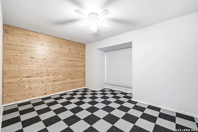 3407 Sugarhill Dr — Photo 17