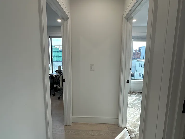 14B Geneva St #Penthouse 4 — Photo 7