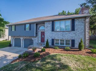 1413 Strathmore Dr, Columbia, MO 65203