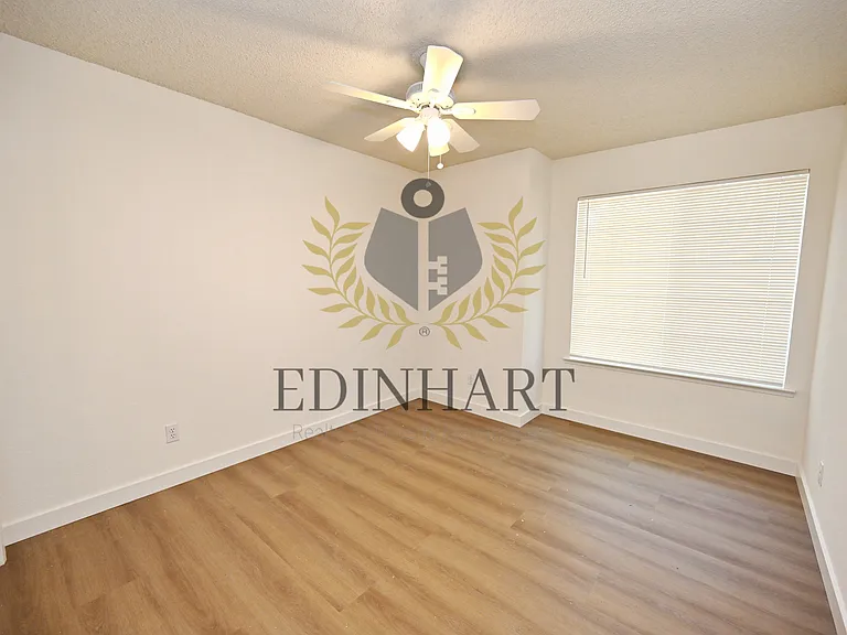 6353 N Brix Ave — Photo 22