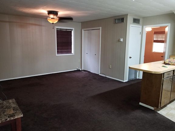 3rd image of 207 Lana Dr APT C
