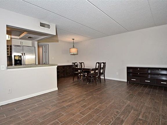 5th image of 139 Lewfield Cir