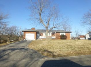 3107 Dorothy Ln, Maryville, TN 37804