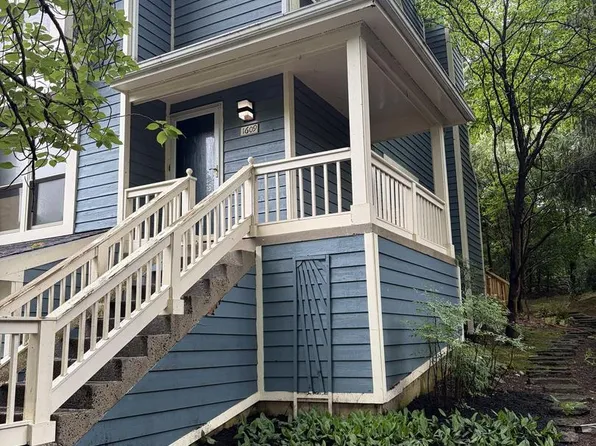 1609 Oak Spring Way, Reston, VA 20190