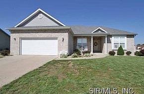 1st image of 417 Carroll Dr