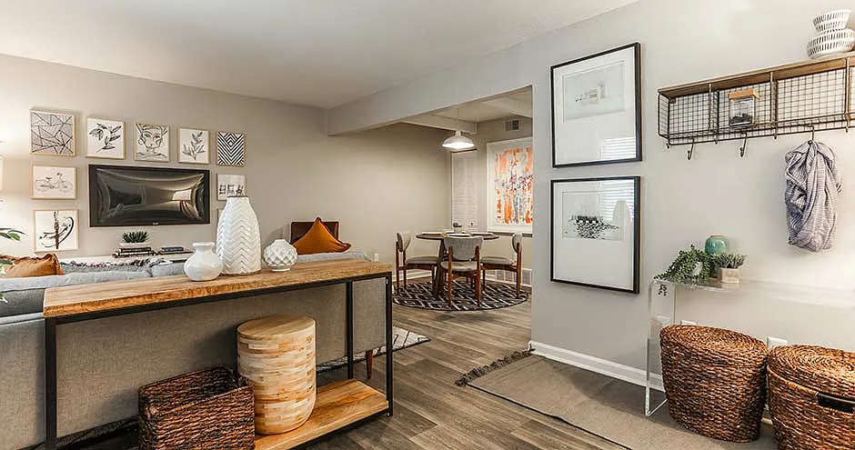 The Reserve at 77 Apartment Homes — Photo 4
