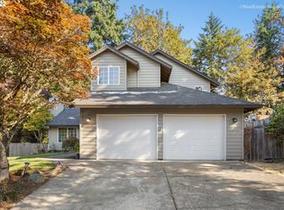 36525 Yocum Loop, Sandy, OR 97055