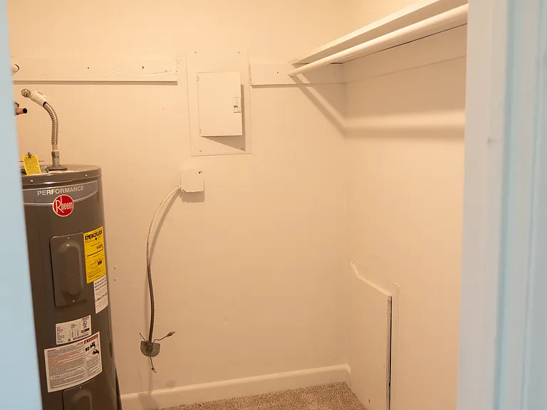9619 Capeview Ave #A — Photo 14