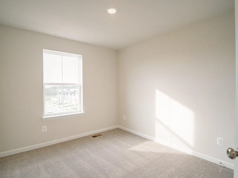 1350 Red Clover Ln — Photo 27