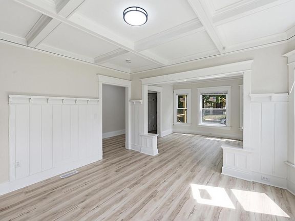 4th image of 2935 N 28th STREET #2937