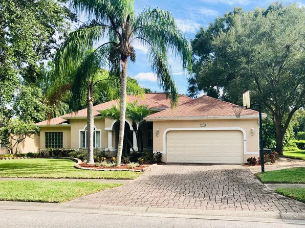 3012 Magdalene Woods Dr, Tampa, FL 33618