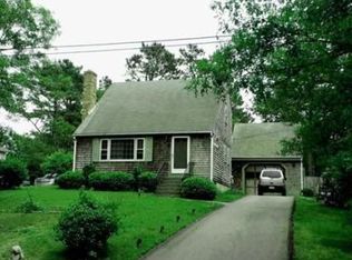 6 Blackbird Ave, Wareham, MA 02571