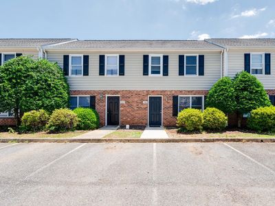 542 Leesville Rd APT 108, Lynchburg, VA, 24502