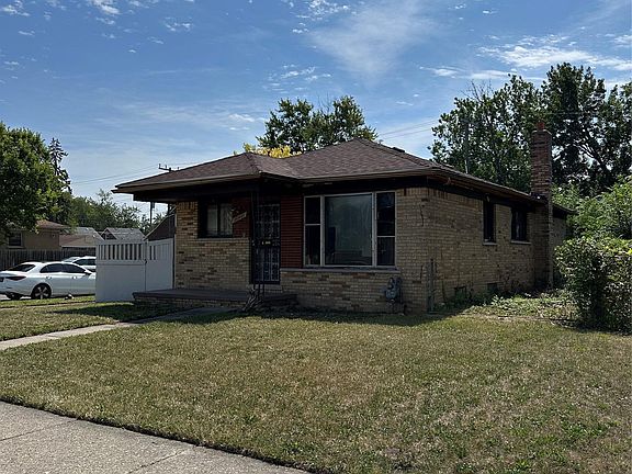 3rd image of 20401 Tireman St