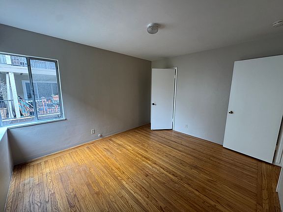 5th image of 89 Vernon St #1