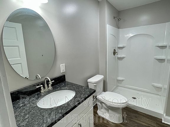 4th image of 4088 Erie St #11