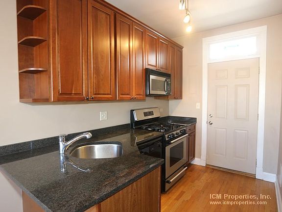 2nd image of 4838 N Paulina St #1F