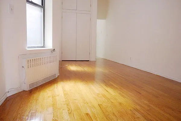 Rented by In Haus LLC | media 18