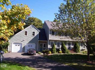 12 Scott Dr, Oxford, CT 06478