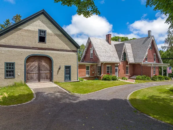 157 Talbot Avenue, Rockland, ME 04841