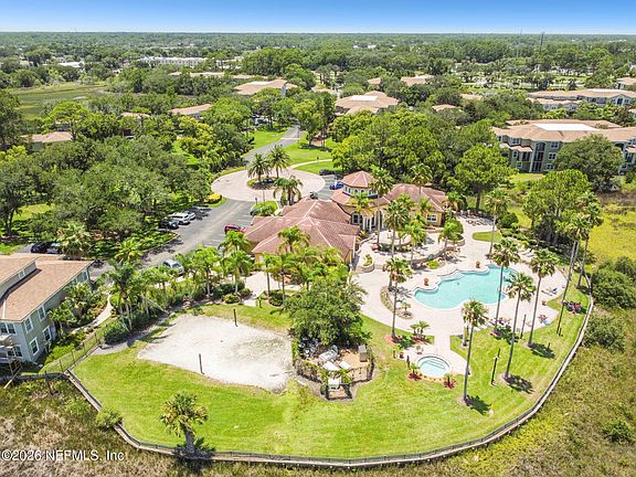 4th image of 1001 BELLA VISTA Boulevard #16-105