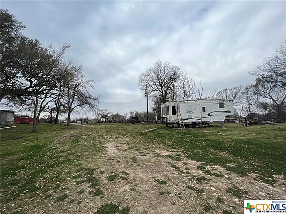 2nd image of 9700 Private Road 4011 Rd
