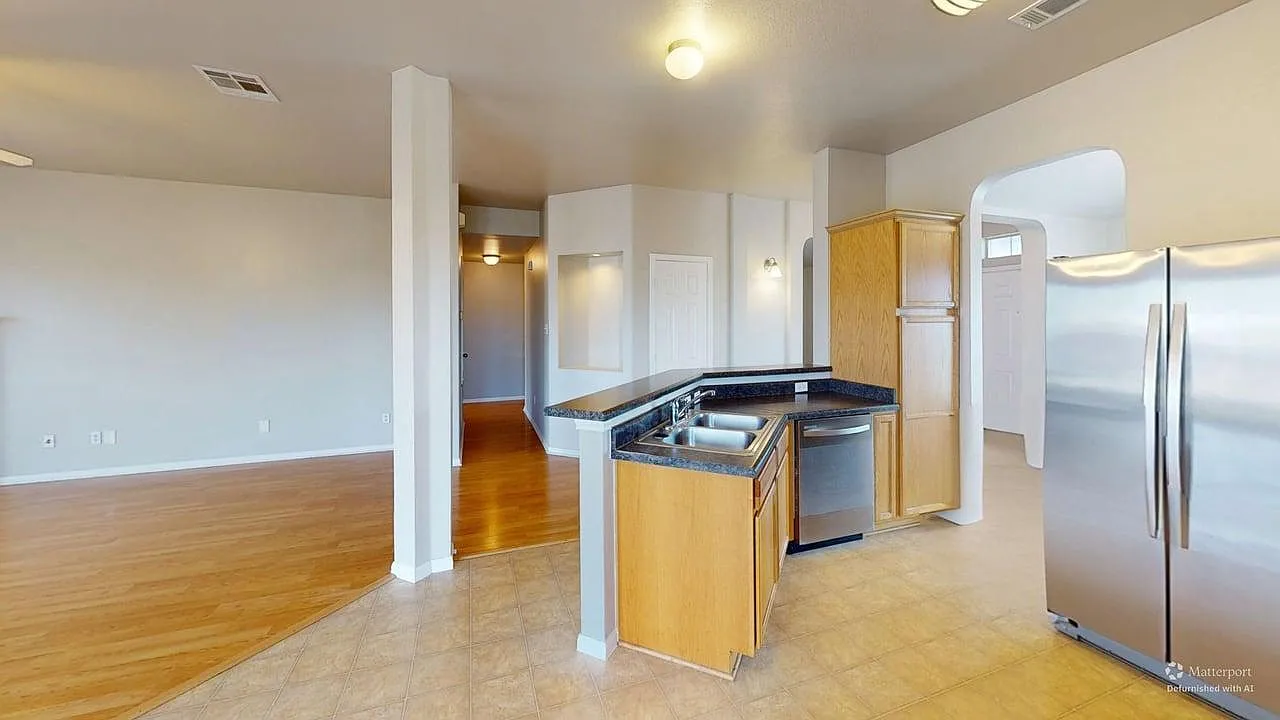 601 Cattail Circle - 1 — Photo 4