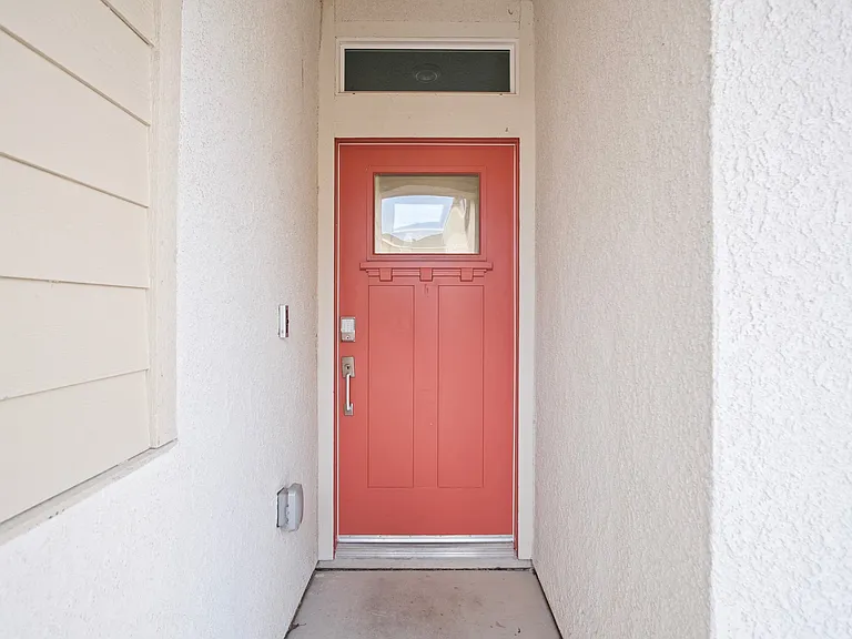 2455-00 Explorador Dr — Photo 4