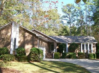 3202 Peppercorn Rd, New Bern, NC 28562