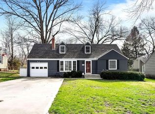 4515 W 74th Pl, Prairie Village, KS 66208