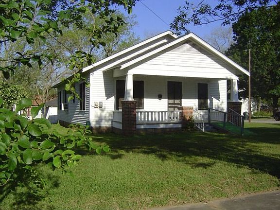 2nd image of 1402 Live Oak St