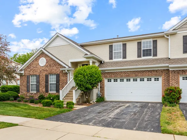 2614 Loren Ln #2614, Algonquin, IL 60102