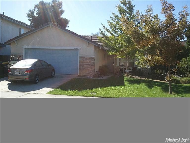 2nd image of 1764 Decarli St