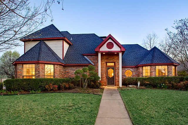 1st image of 2401 Crestview Dr