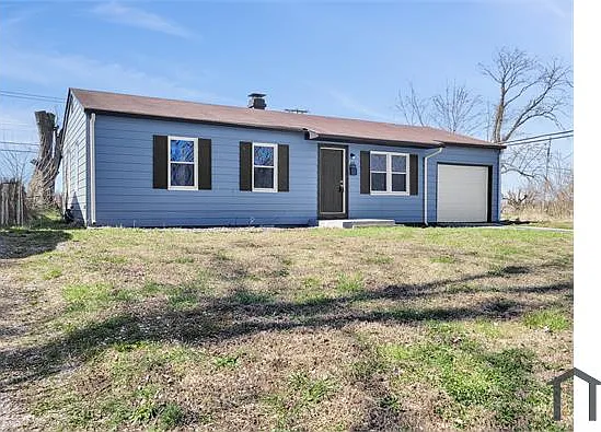 60 W Adams Dr — Photo 3