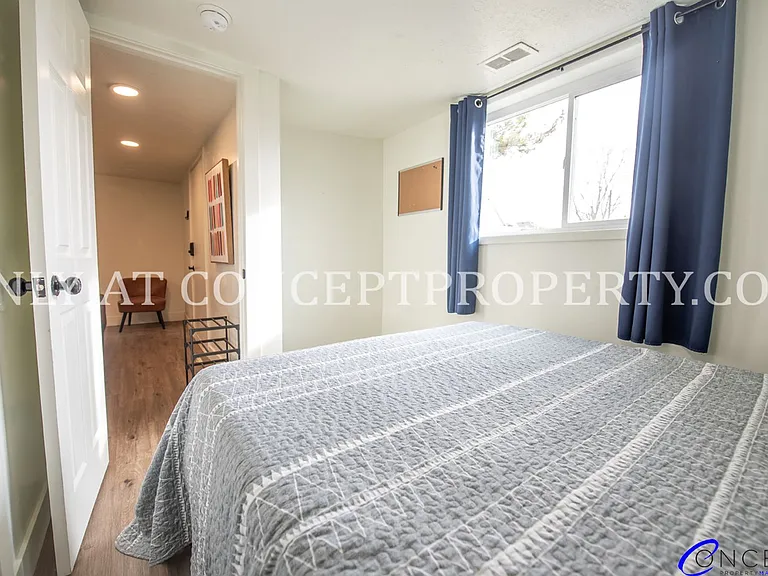 285 E Whitlock Ave — Photo 31