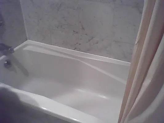 Rented by RC Realty Group of New York Inc | media 18