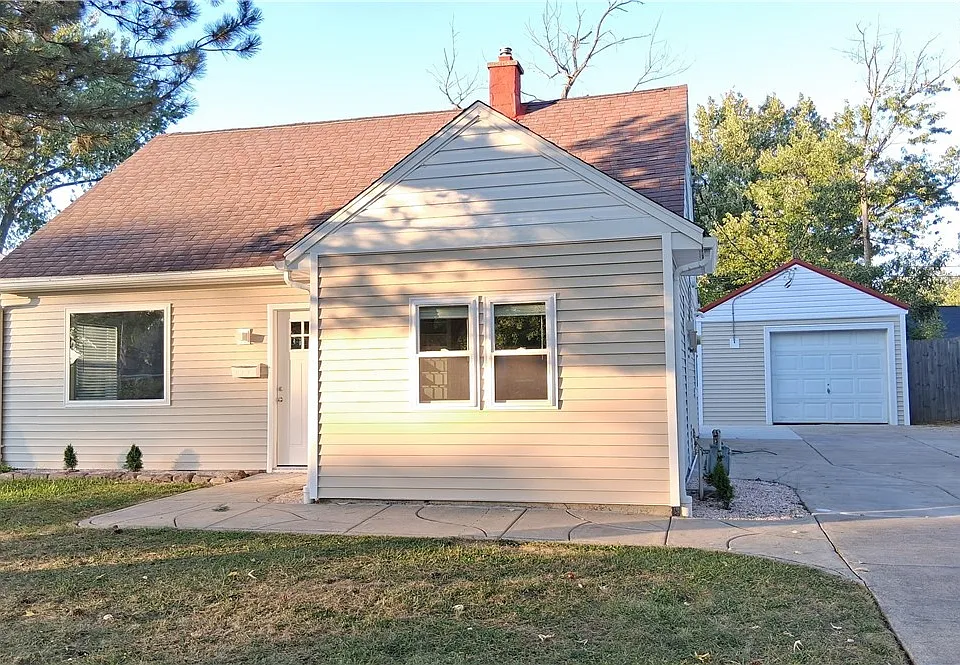 61 Elsie Ln