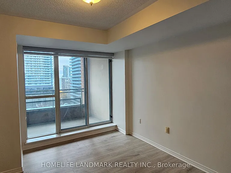 887 Bay St #1402 — Photo 16