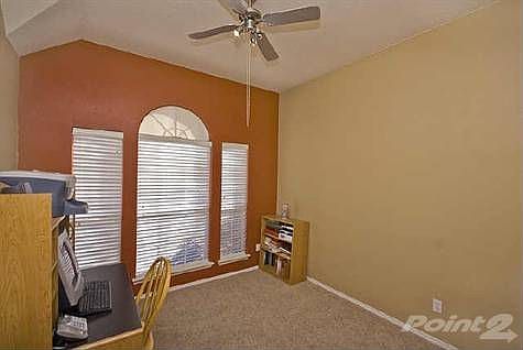 5th image of 830 Idlewood Dr