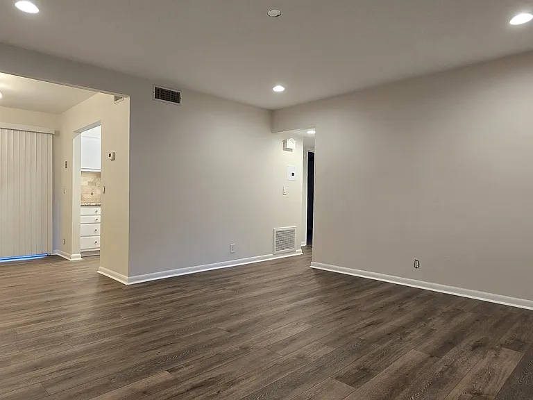 2604 Park Rd #C — Photo 2