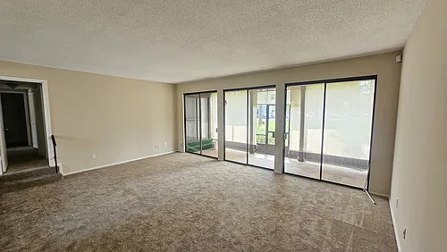 7767 Las Palmas Way #122-122-122 Photo 1