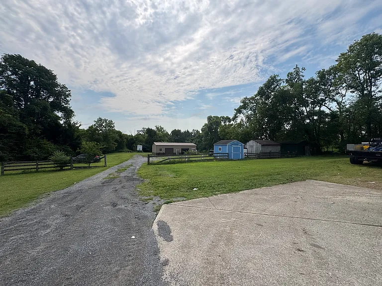 3569 Brick Church Pike — Photo 5