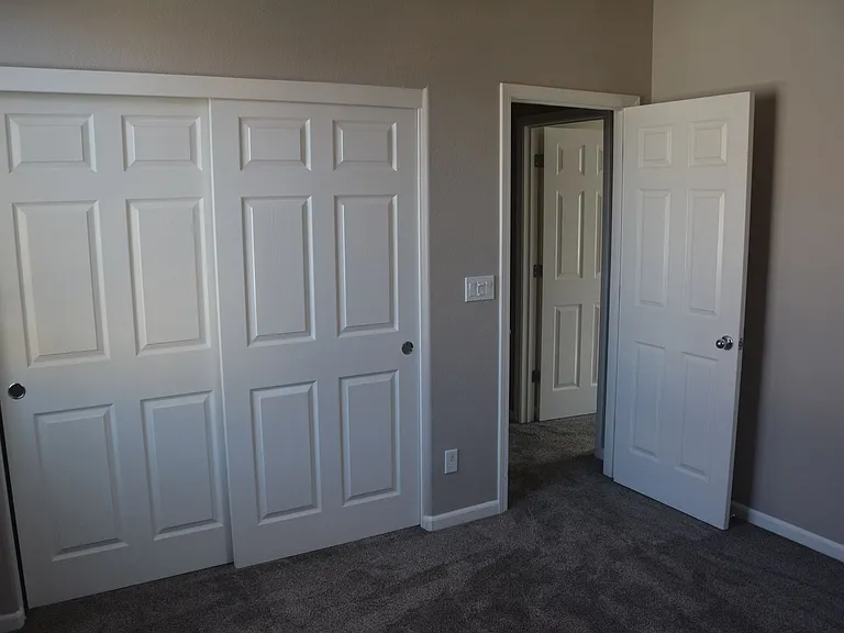 321 Macarthur Way — Photo 28