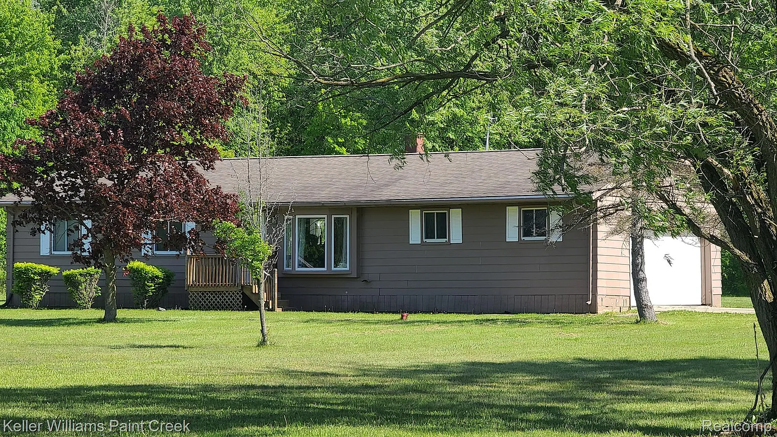 9605 Brandon Rd photo 1
