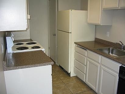 4th image of 7883 S Chadbourne Dr #B