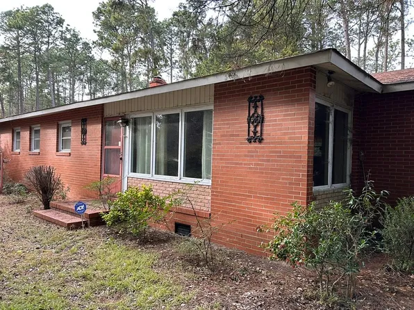 4604 Airport Rd, Pinehurst, NC 28374