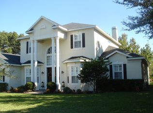 8820 Cessna Dr, New Port Richey, FL 34654